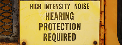 high intensity noise sign hearing protection